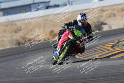 media/Dec-18-2022-SoCal Trackdays (Sun) [[8099a50955]]/Turn 4 (1pm)/